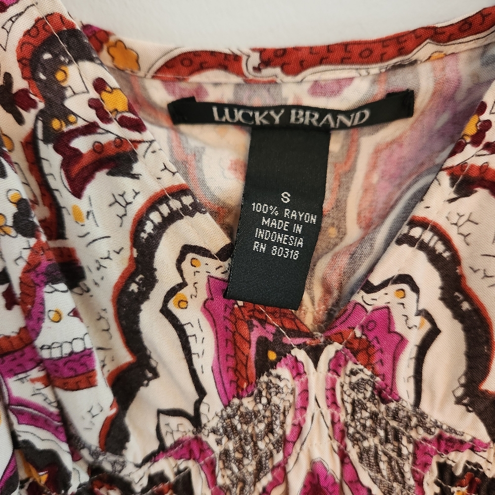 Lucky Brand BOHO Spaghetti Strap Dress.  Non wrinkle fabric.   Size S - Picture 4 of 5